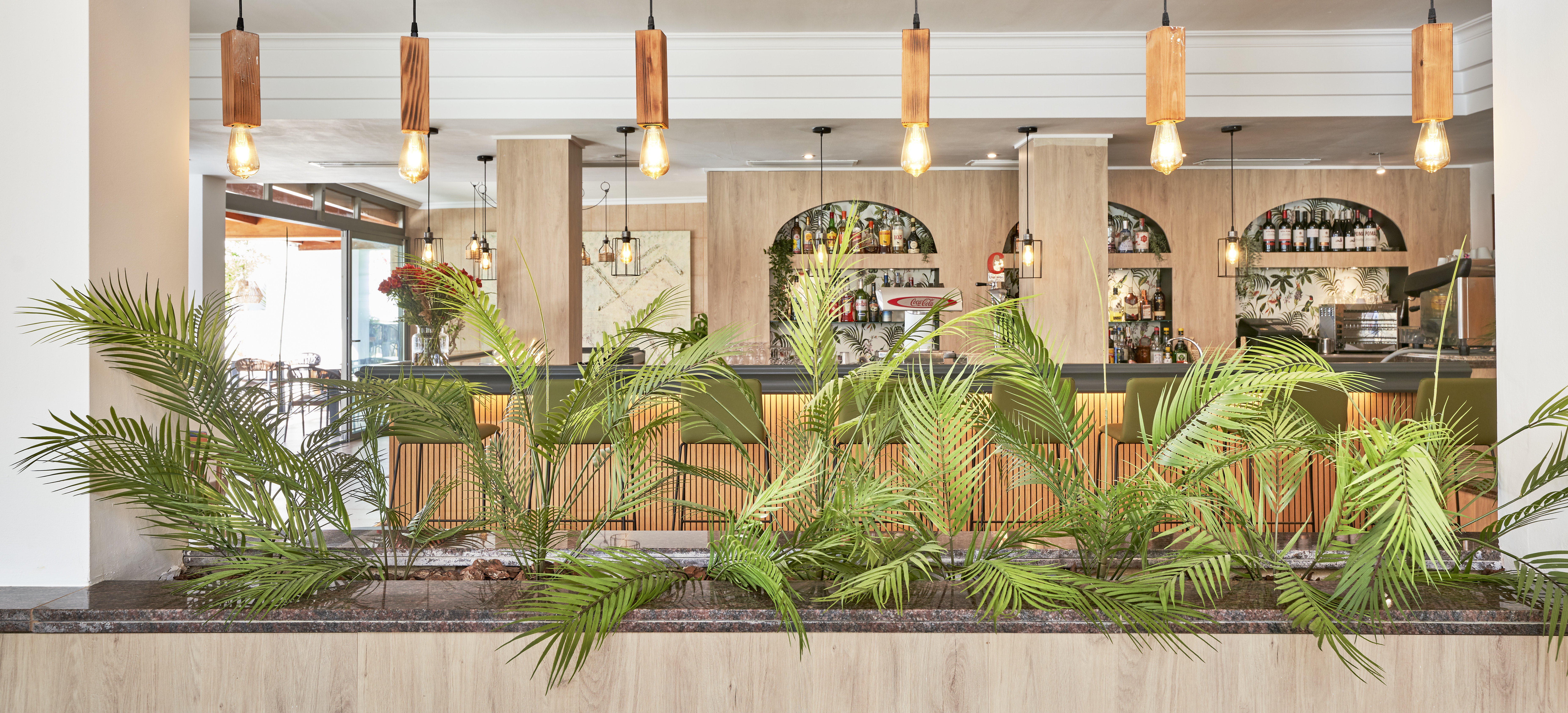 Lobbybar – Bild 3 von 3